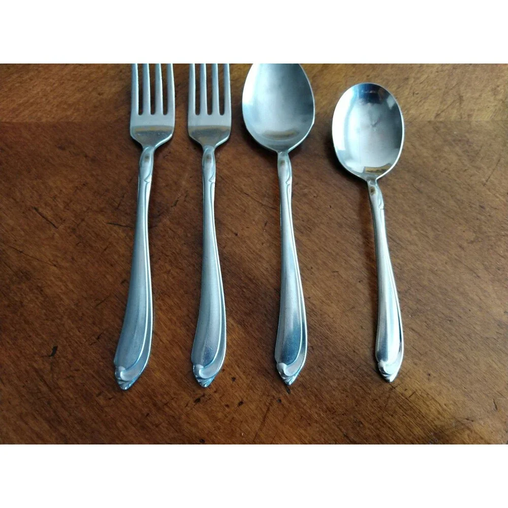 Oneidacraft Oneida Shasta Deluxe Stainless Lot 4x Dinner Fork 7.2